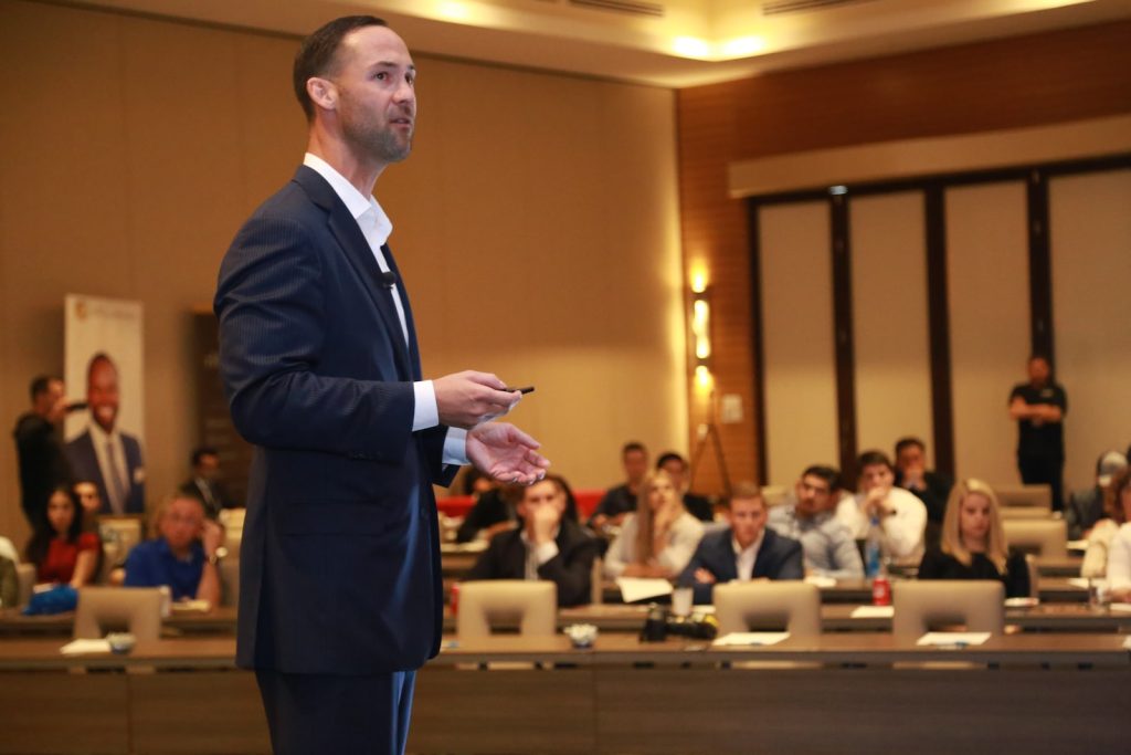 Executive MBA Programs (E MBA)
